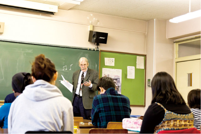 音楽で学ぶ文化と英語