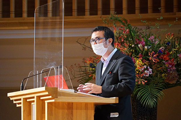 岩崎慎平氏