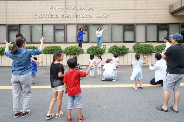 ダンスパフォーマンス等も行います