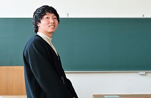 特別支援学校で働く教師の仕事を具体的に考えられるようになり、理想とする教師像を定められることができました。